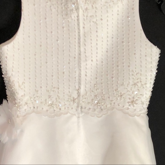 Elegant Aline White Flower Girl Dress Sz 8 1/2 - Picture 4 of 8